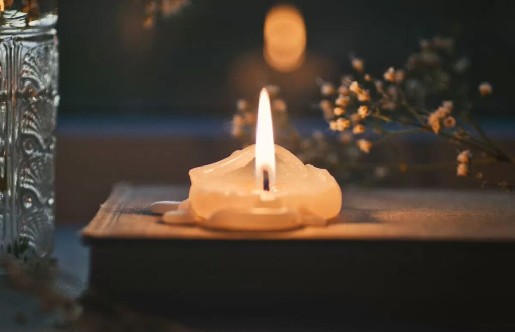 candle wax reading rituals